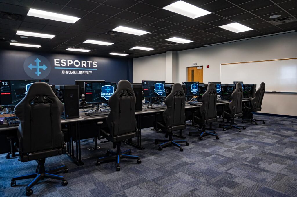 JCU E-sports team room with LG displays installed by Crescent Digital JCU E-sports team room with LG displays installed by Crescent Digital
