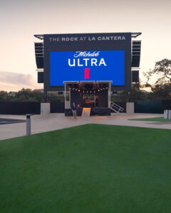 Spurs-Outdoor-Stage
